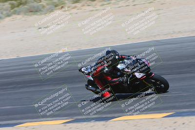 media/Mar-25-2024-Moto Forza (Mon) [[8d4319bd68]]/3-Intermediate Group/Session 4 (Turn 10 Inside)/